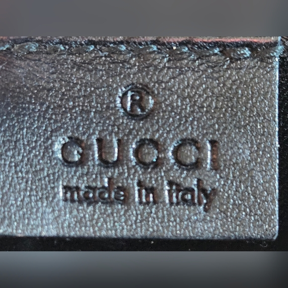 Gucci Microguccissima Patent Leather Clutch - Picture 10 of 15